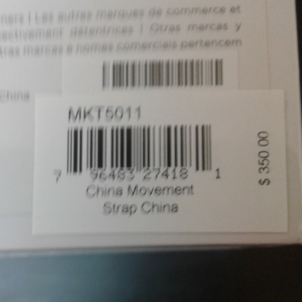 Michael Kors Smart Watch - Picture 3 of 3